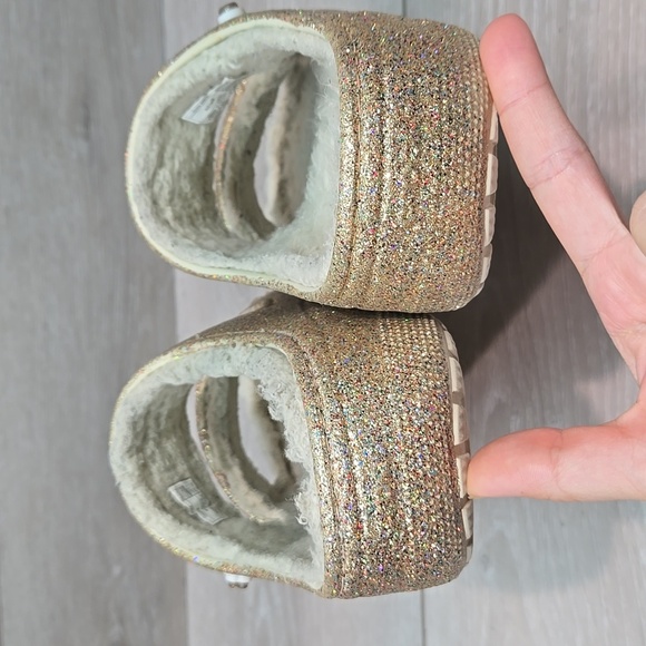 CROCS Women Gold  Glitter Slippers Platform Sandals Shoes Sz 9 - Picture 6 of 13